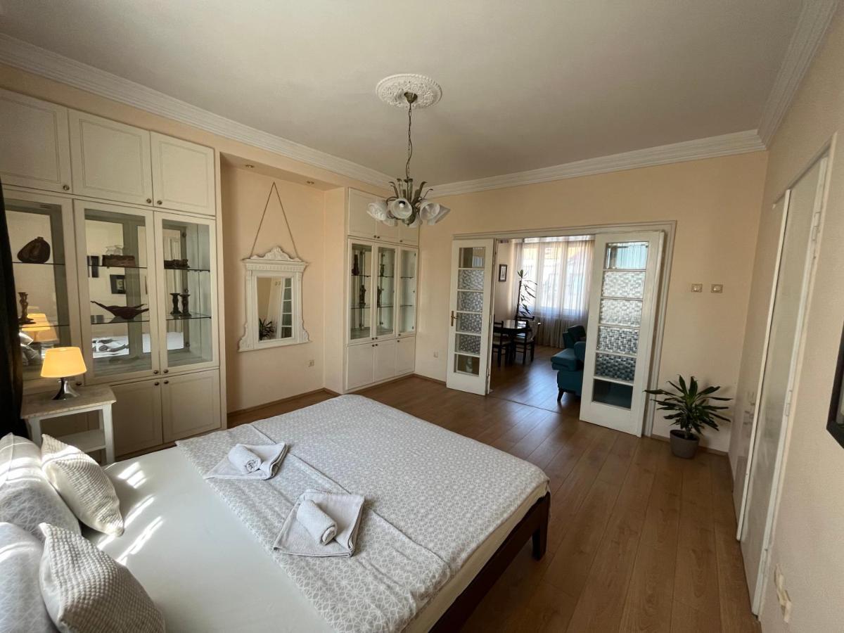 Terazije Square Lux Apartment Belgrado Esterno foto